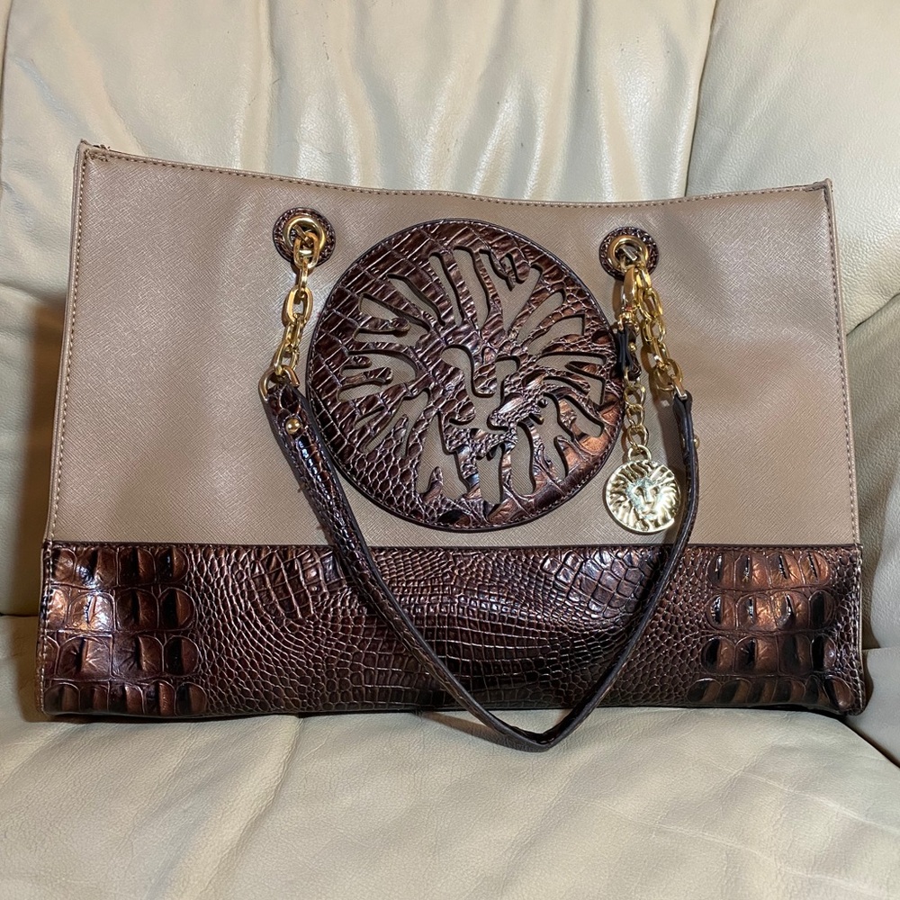 Anne Klien handbag
